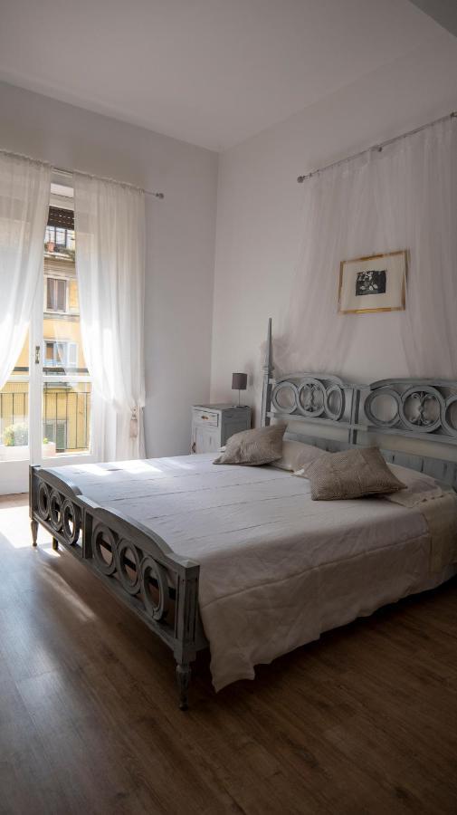Beautiful Floral Apartment On Navigli 밀라노 외부 사진