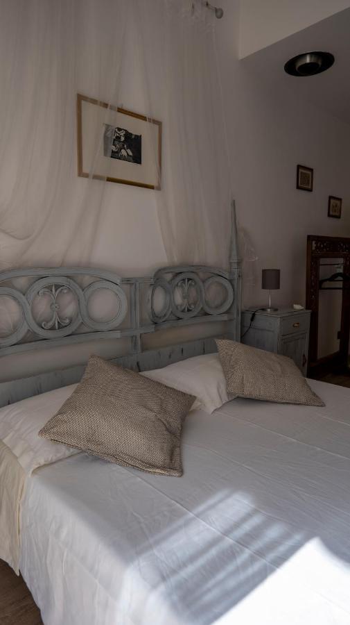 Beautiful Floral Apartment On Navigli 밀라노 외부 사진